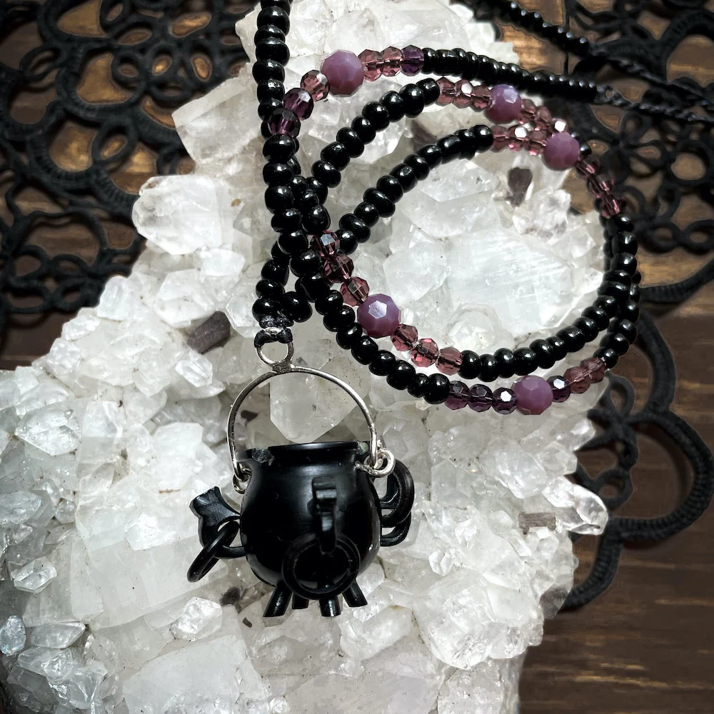 CAULDRON NECKLACE - Image 3