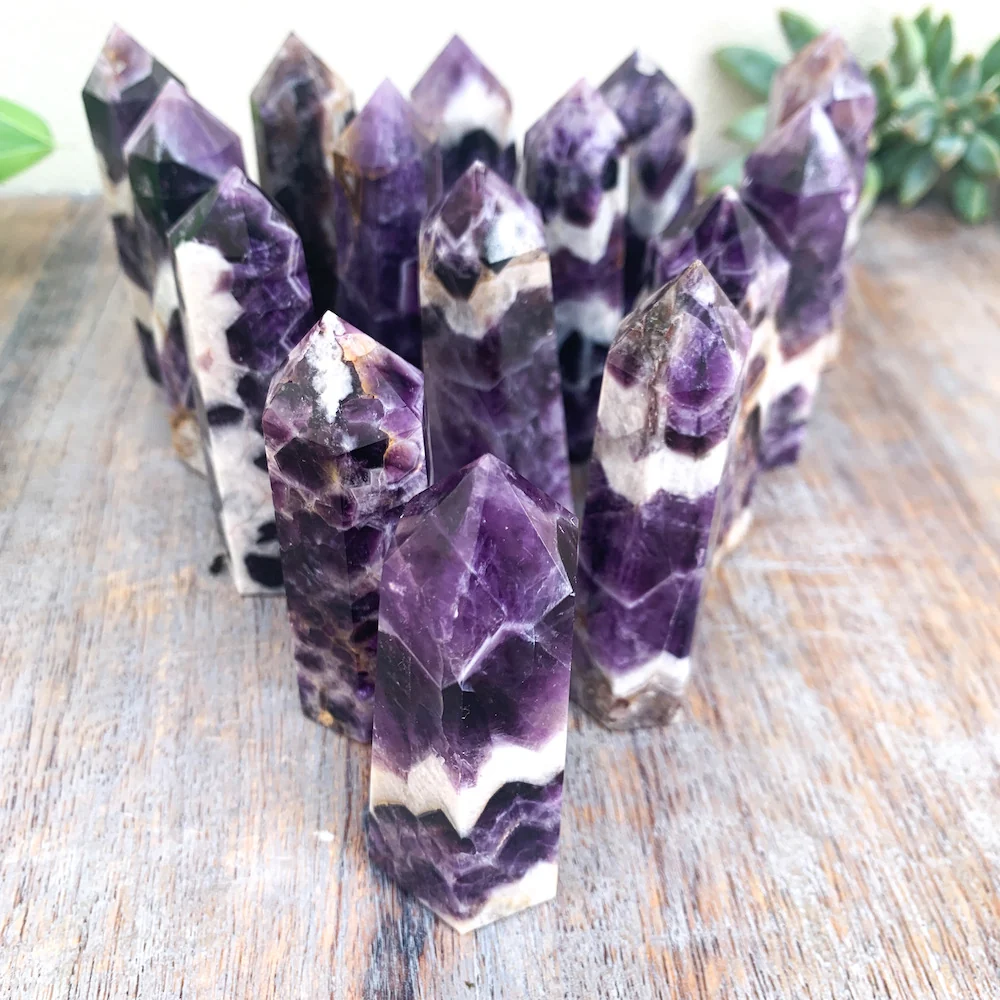 CHEVRON AMETHYST STANDING POINT - Image 4