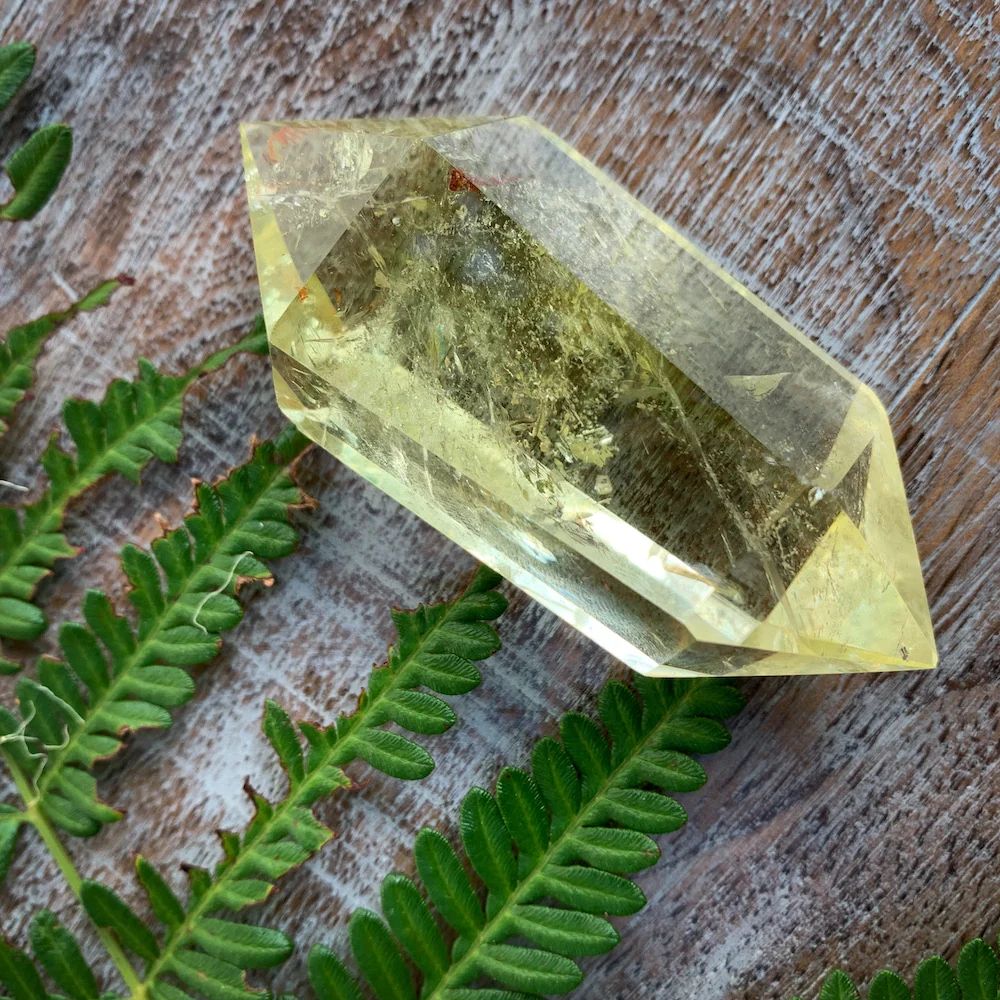 LEMON QUARTZ DOUBLE TERMINATED SPECEMIN - Image 4