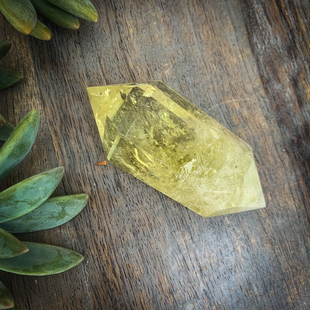 LEMON QUARTZ DOUBLE TERMINATED SPECEMIN - Image 7